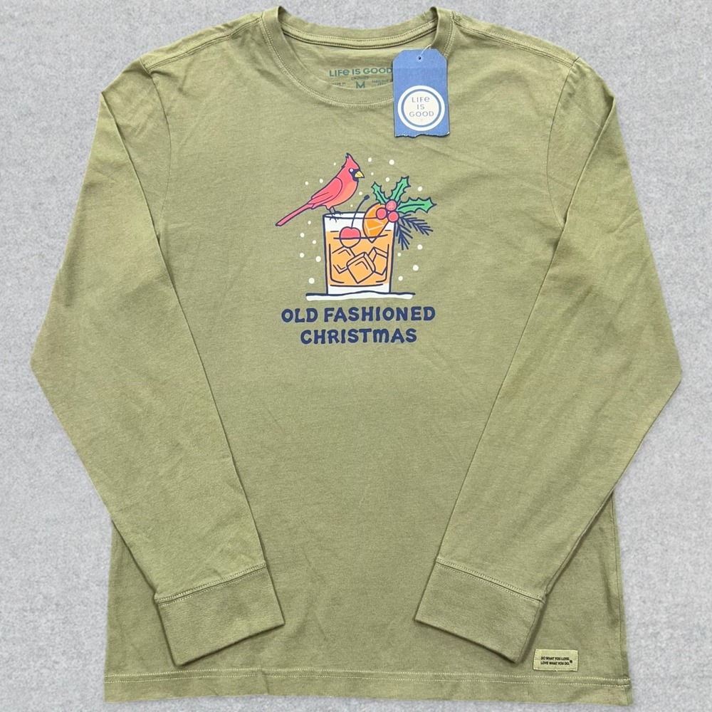 NEW Life Is Good Crusher Shirt Mens M Green Long Sleeve Old Fashioned Christmas